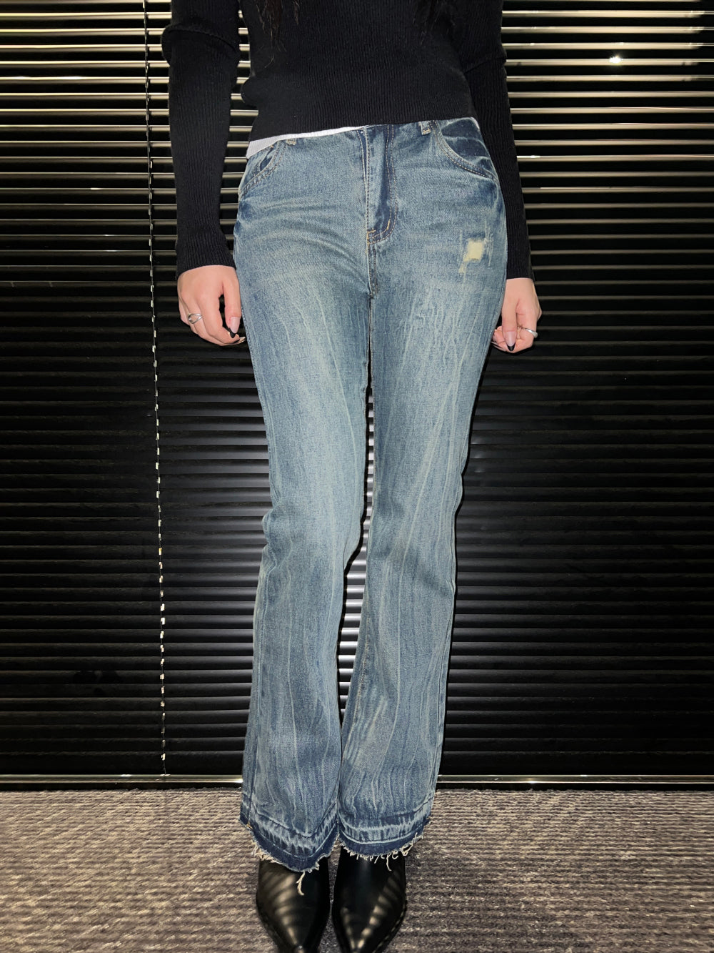 Y2K low-rise wrinkle pocket boots-cut pants (Denim)