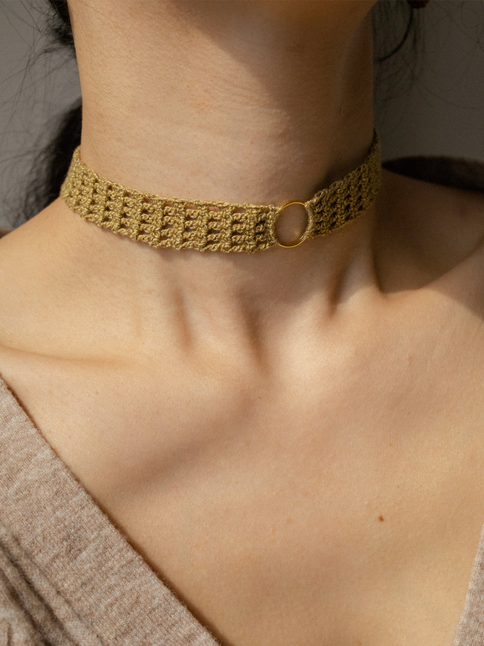 Khaki knitted choker necklace