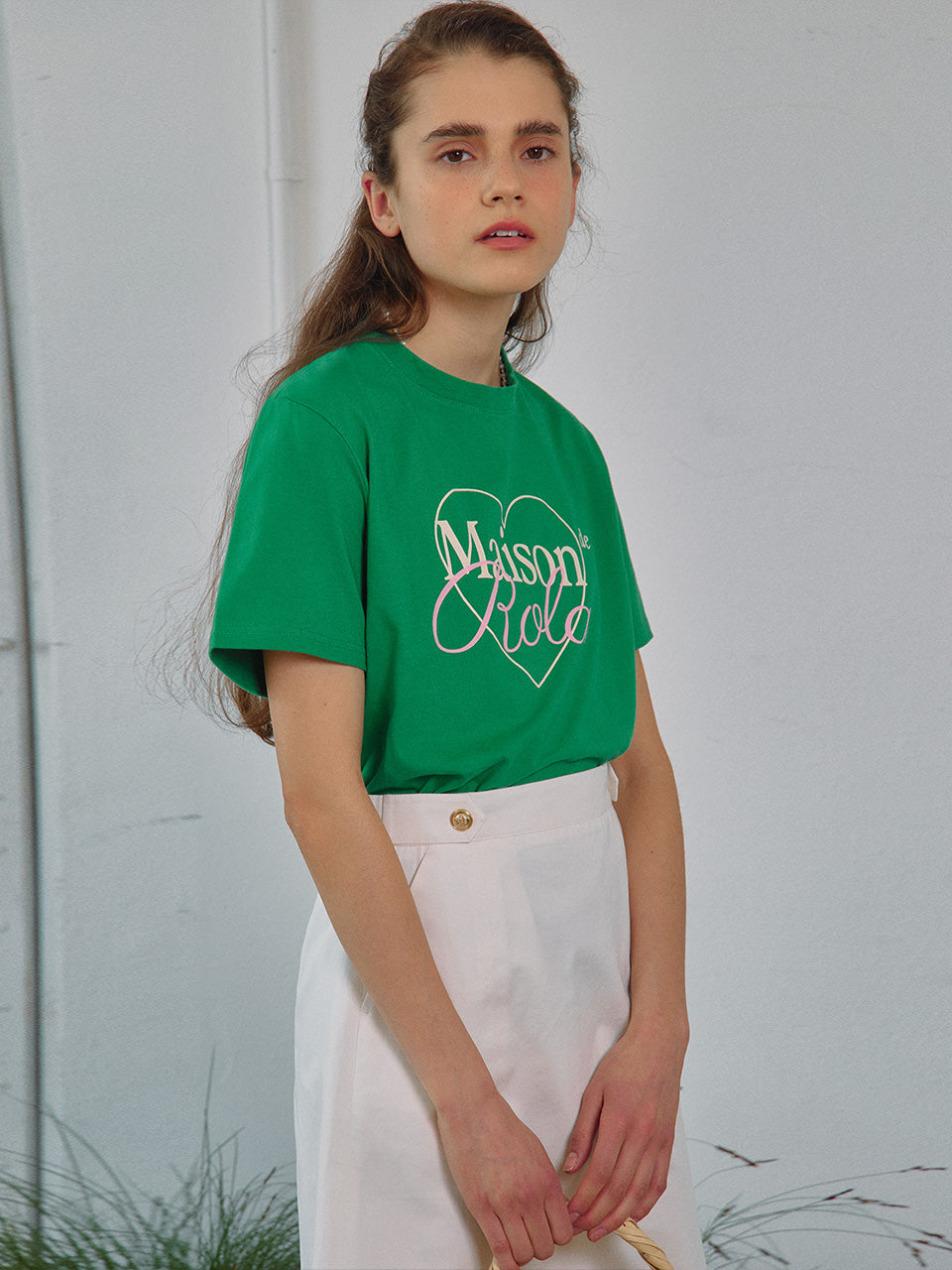 OUTLINE MAISON DE ROLA T-SHIRTS GREEN