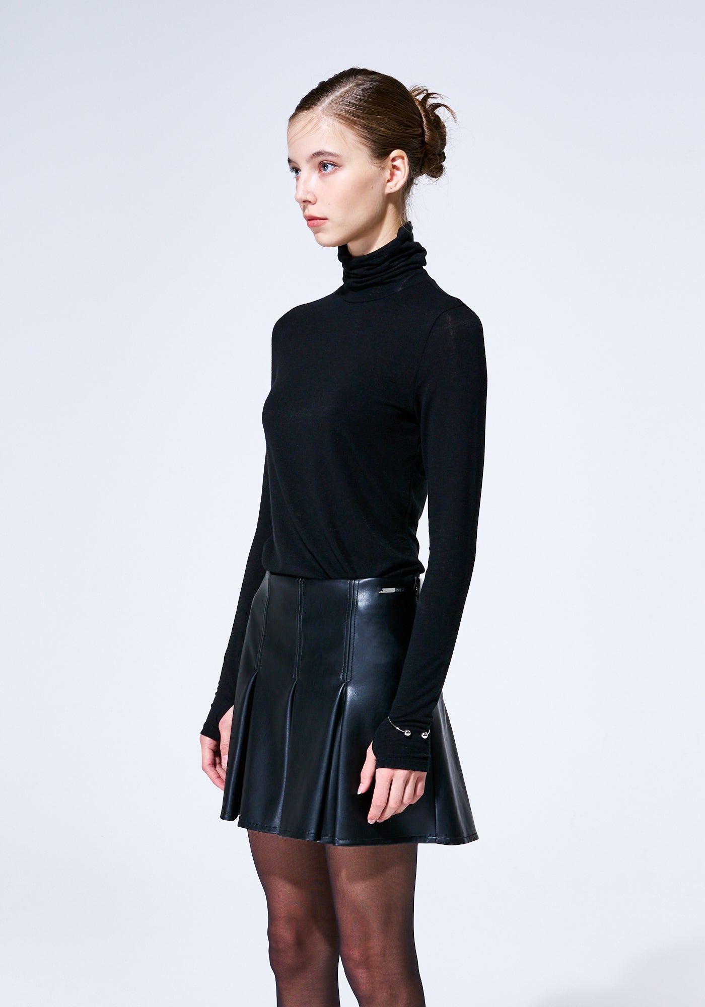 ENERGIC TURTLE NECK TOP