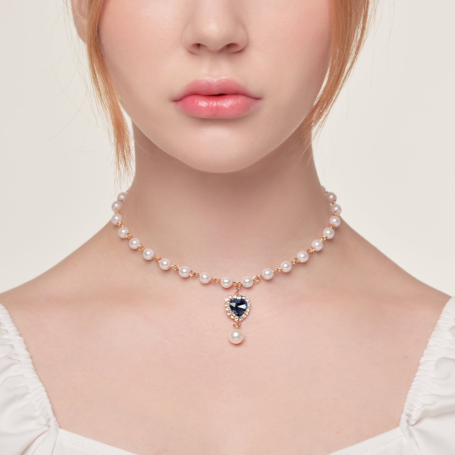 SAPPHIRE HEART NECKLACE