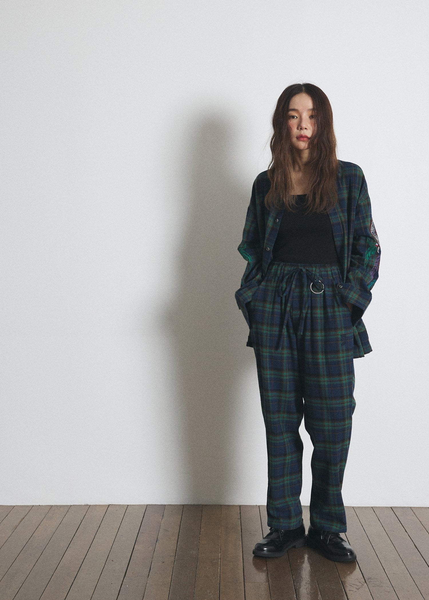 DREAMCATCHER CHECK LOOSE-FIT PANTS (Blue)