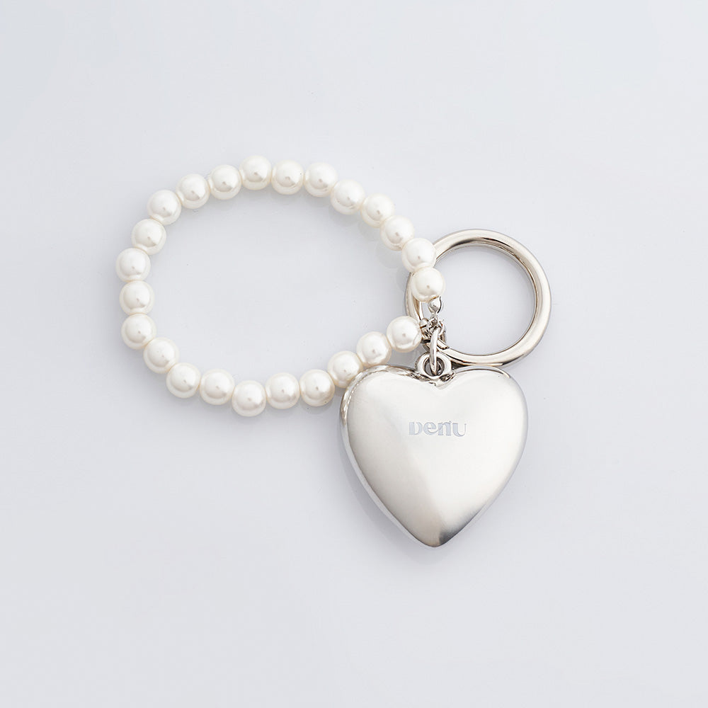 Heart Pearl Strap Key ring