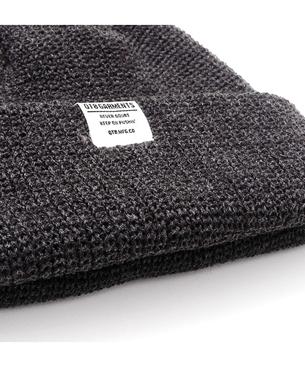 MH Short Label Beanie (Charcoal)