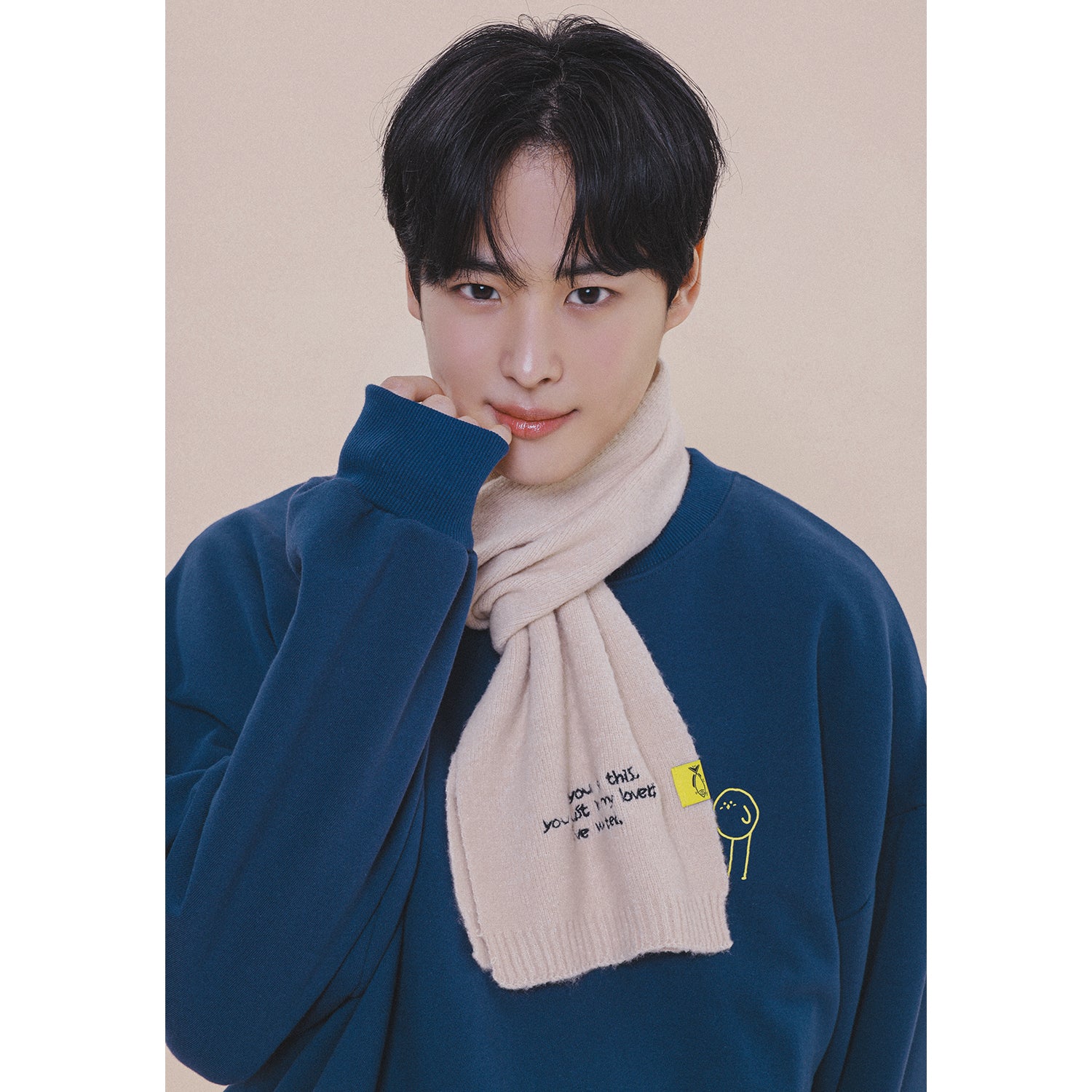 HOLYNUMBER7 X CHOI BYUNGCHAN LETTERING EMBROIDERY MUFFLER_BEIGE