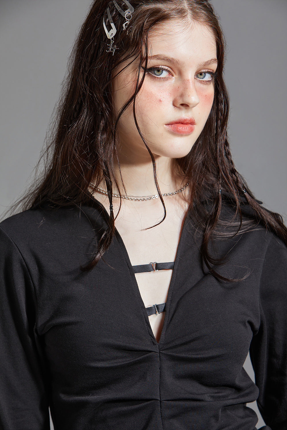 LOOP COLLAR T-SHIRT