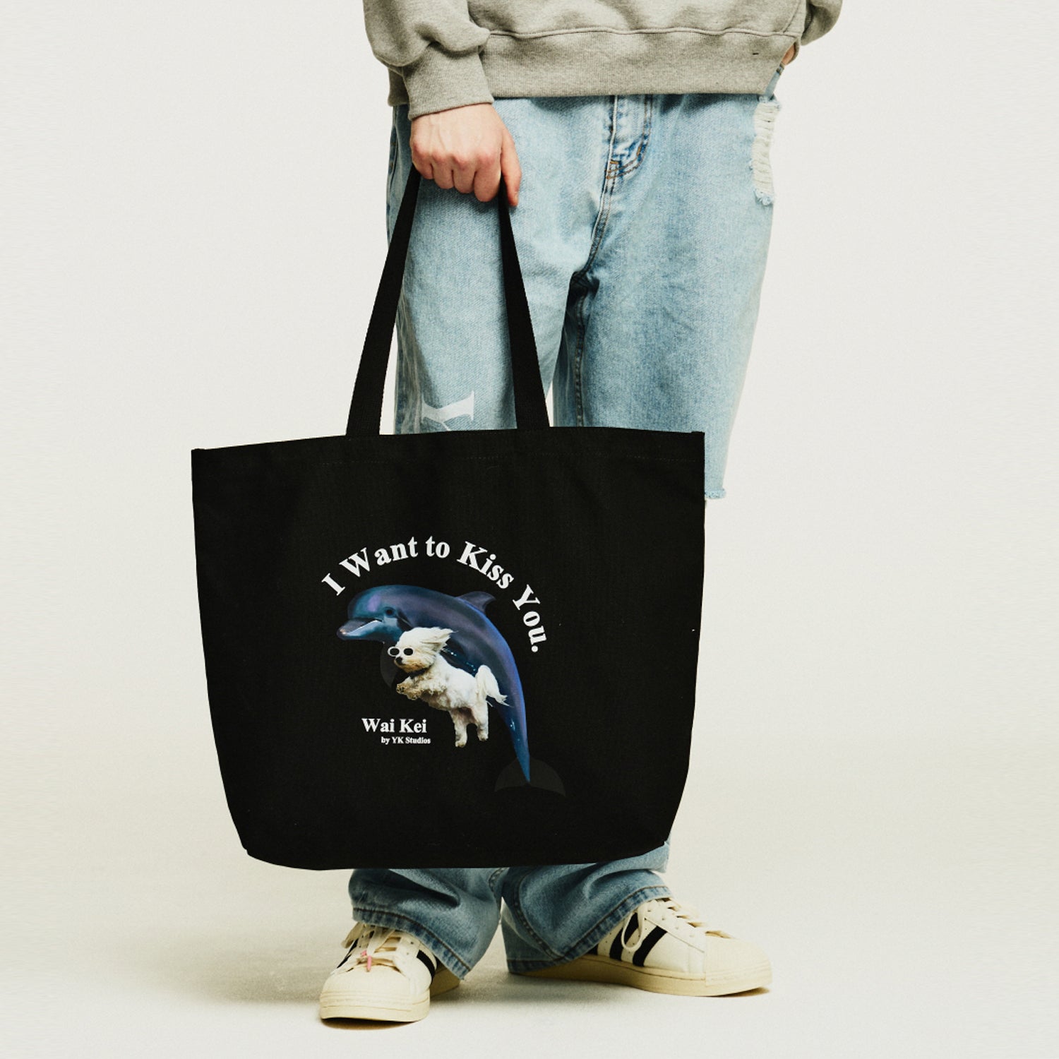 Puppy dolphin jumping ecobag