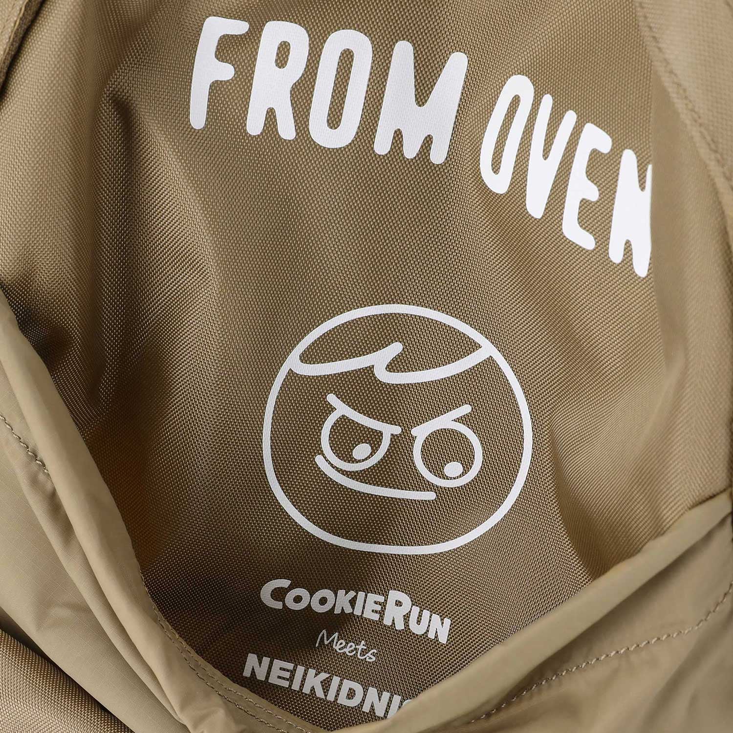 [NEIKIDNIS X COOKIERUN] GINGER BRAVE STRING BACKPACK / D.BEIGE