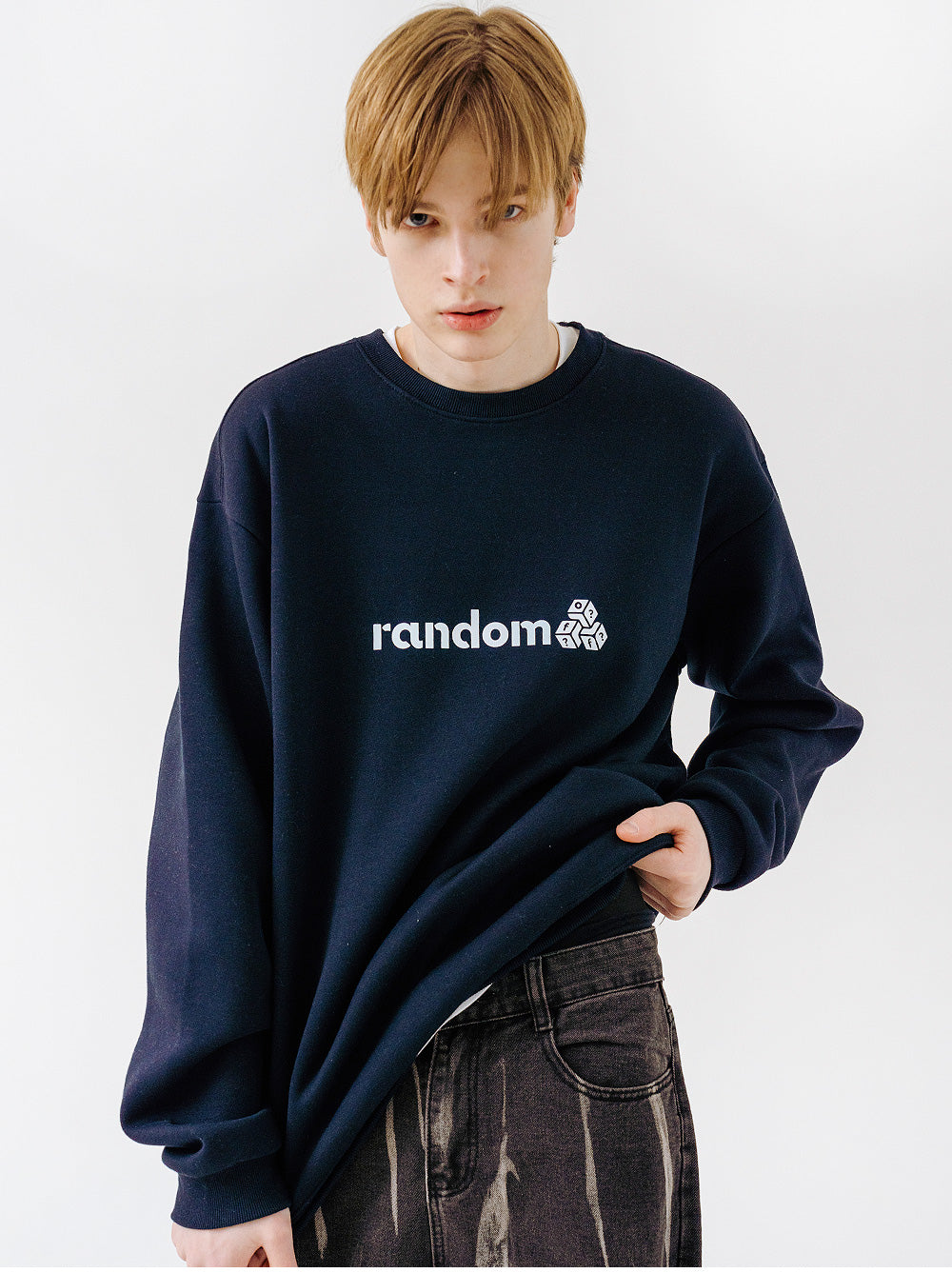 RANDOM WIDTH BOX SWEATSHIRT