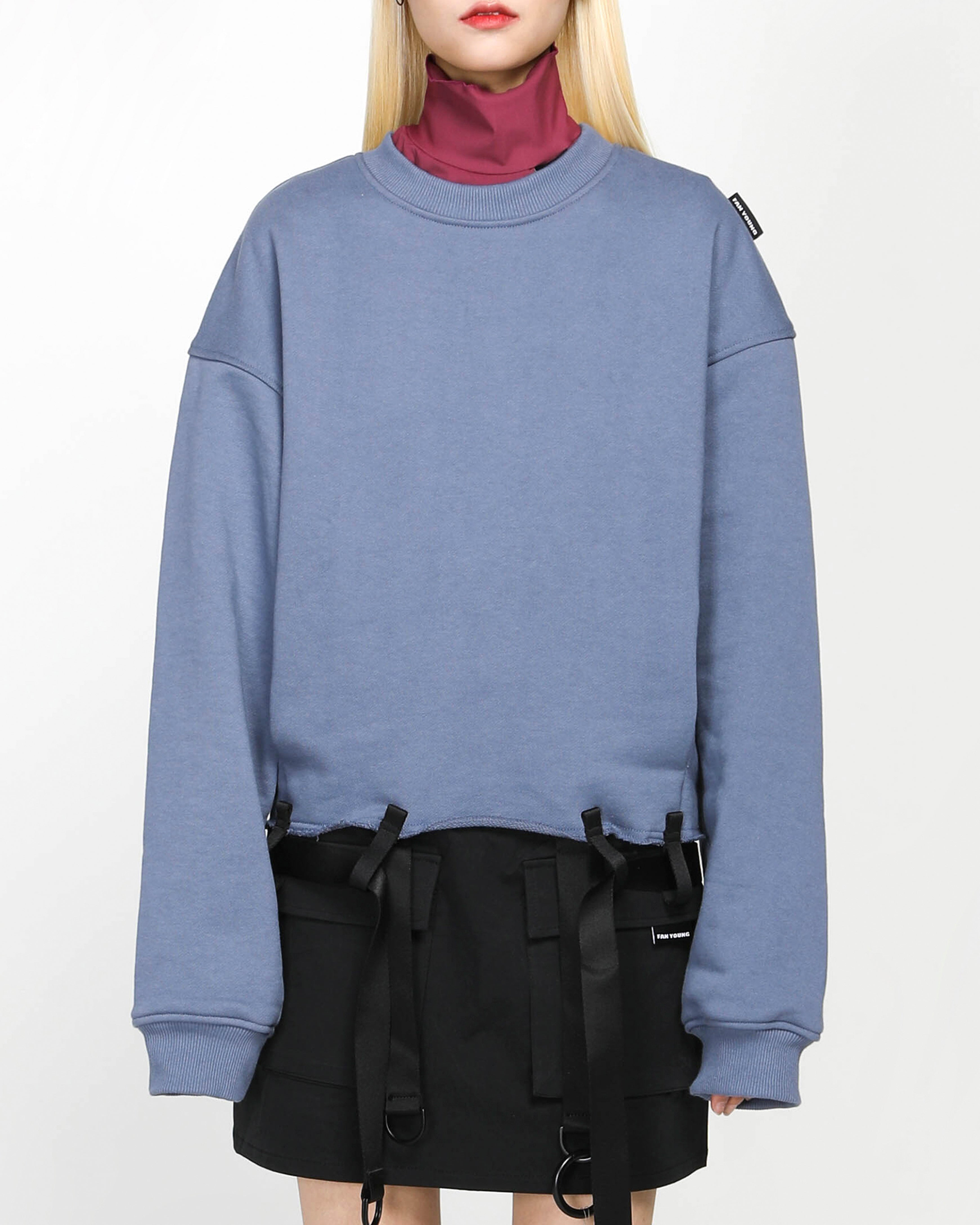 FAN YOUNG Belted Crop Sweatshirt