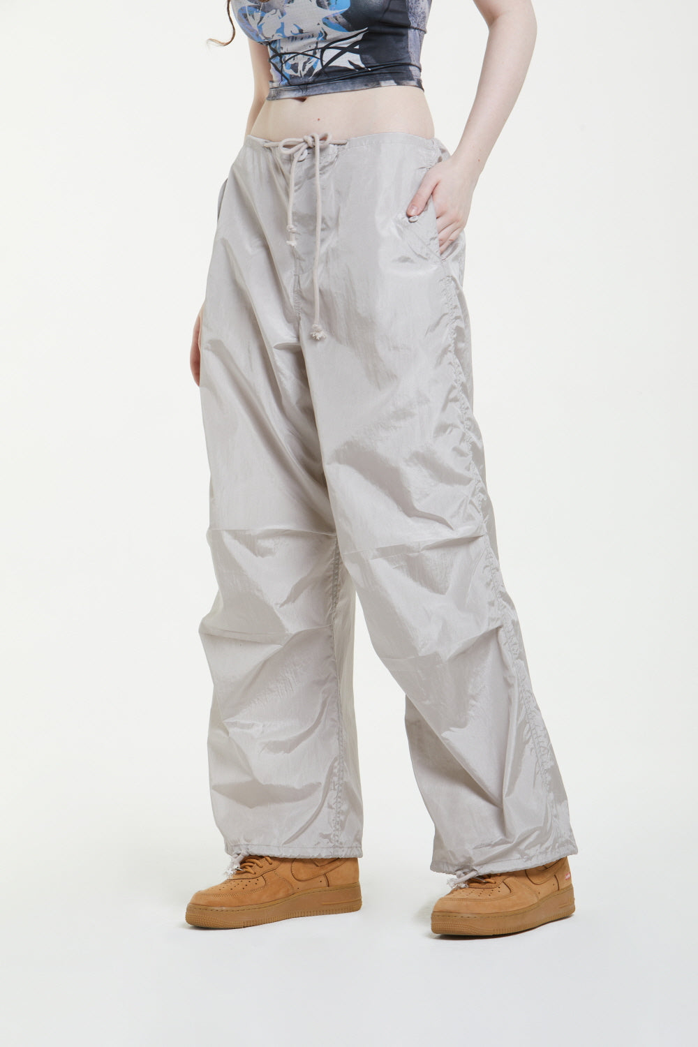 PARACHUTE PANTS