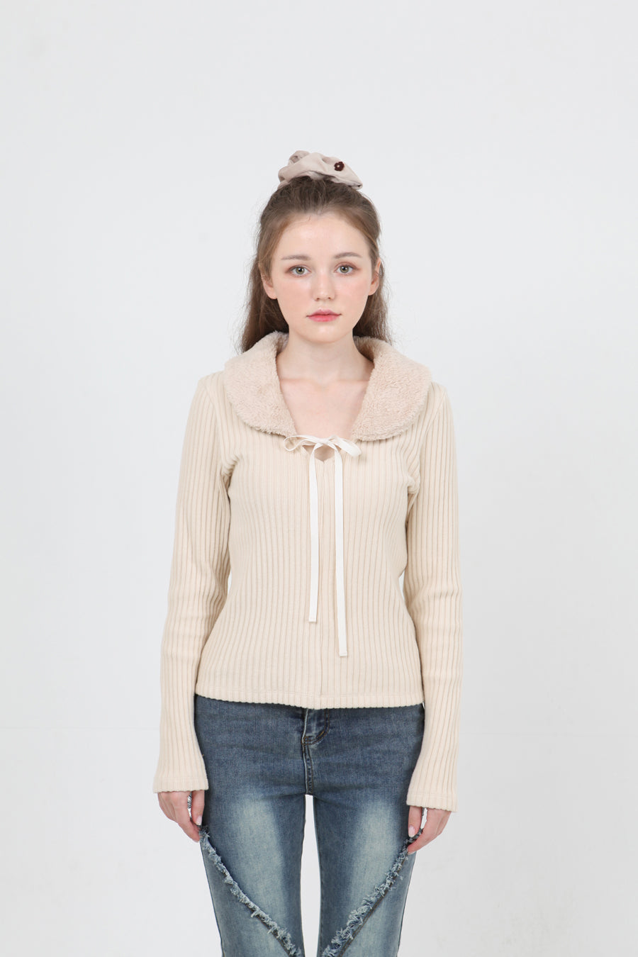 fur collar knit t-shirt beige