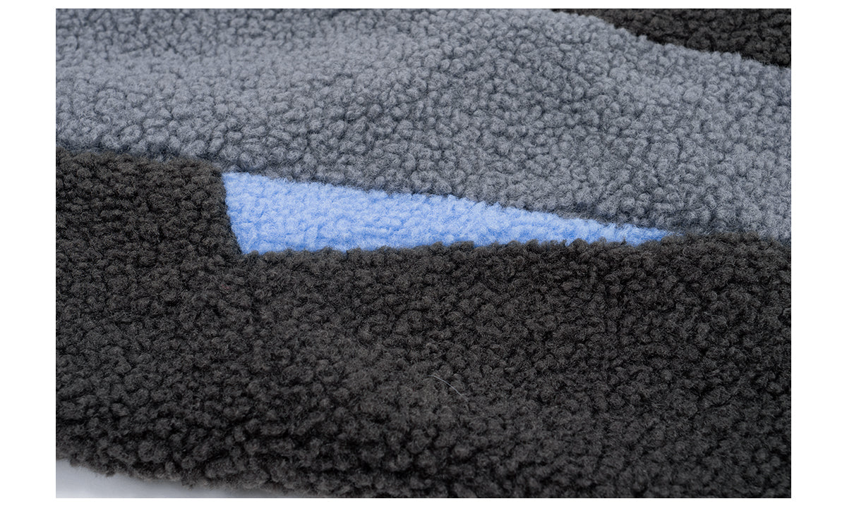 heavy-duty color-blocked polar fleece