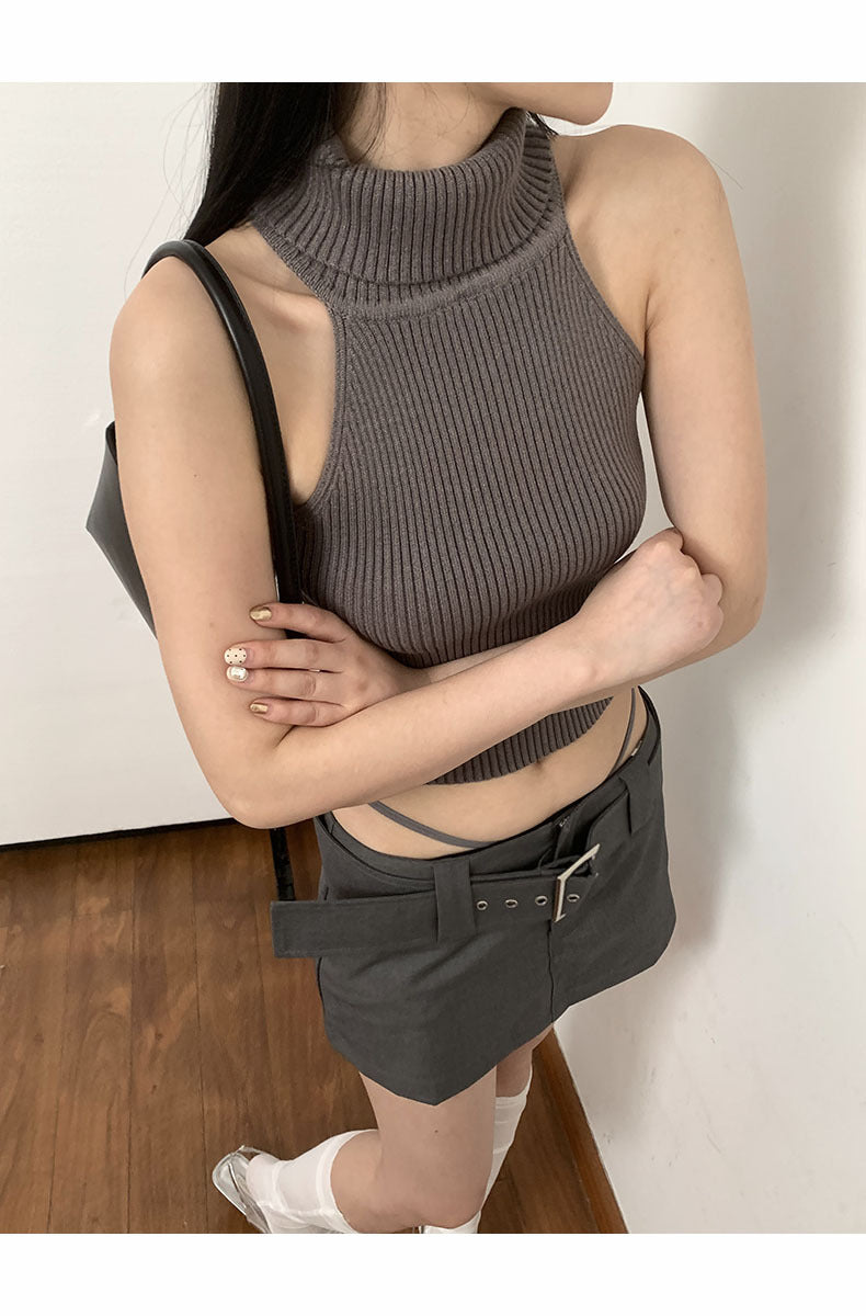 Sleeveless polar ribbed crop knit