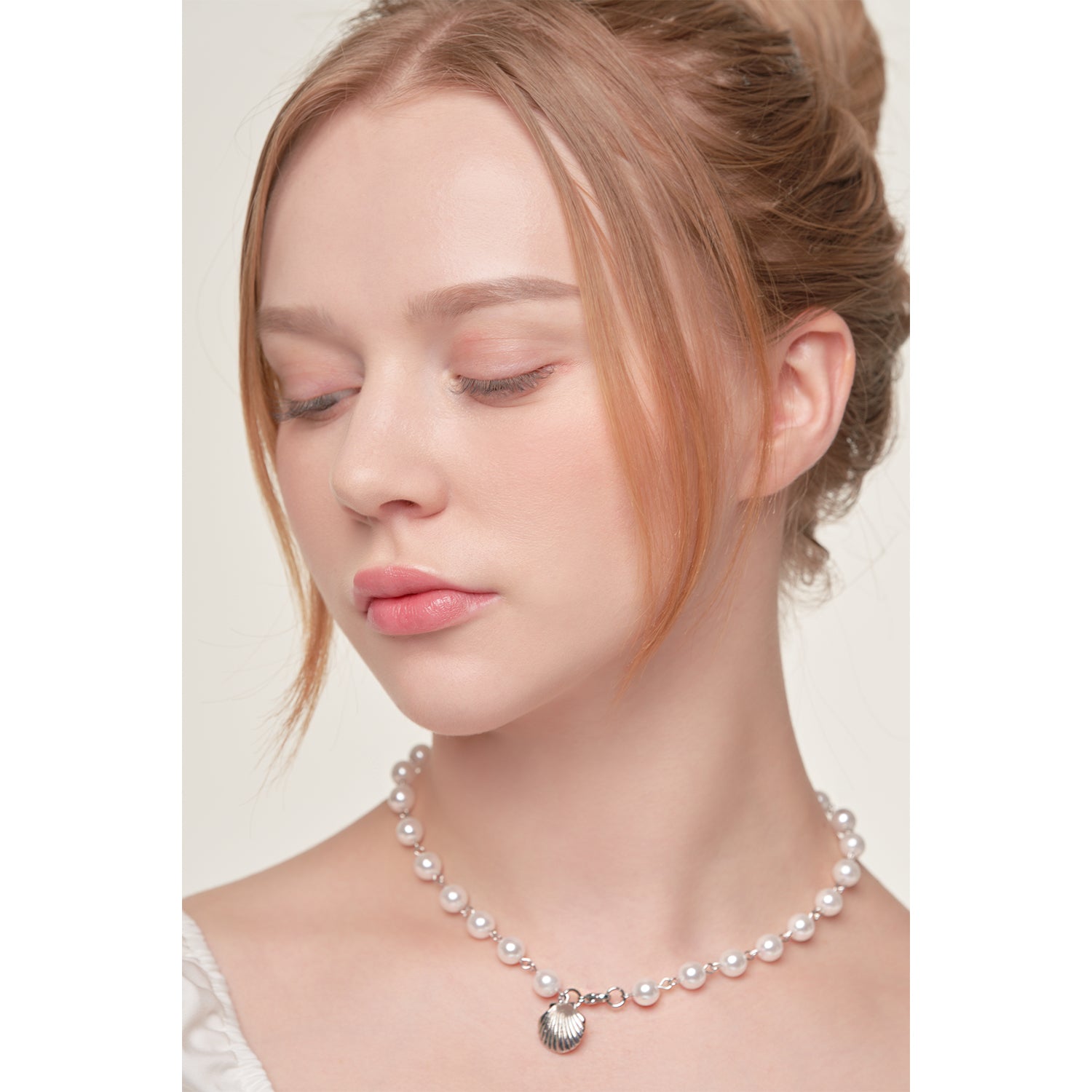 PEARL SHELLFISH NECKLACE