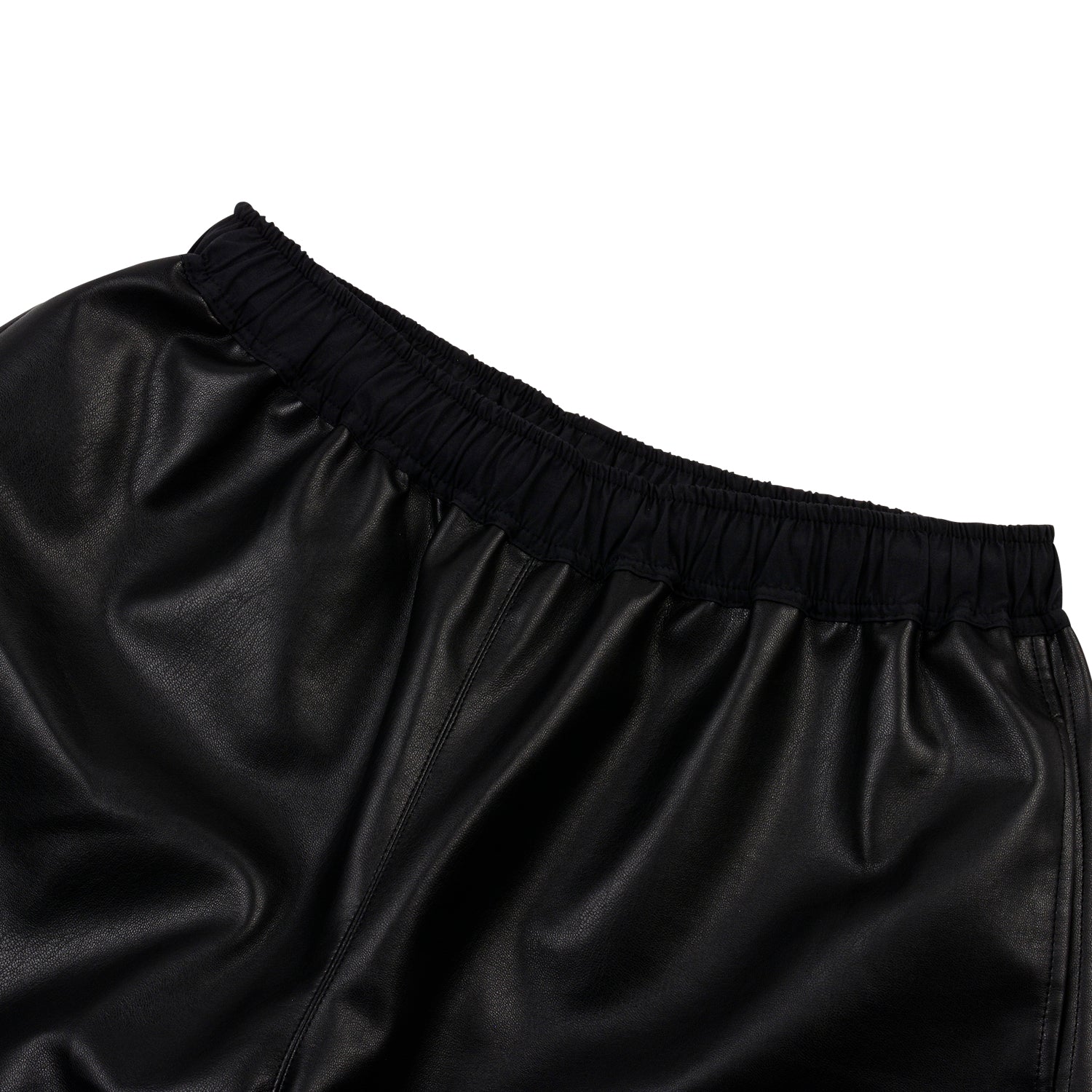 [UNISEX] Faux-Leather Shorts (Black)