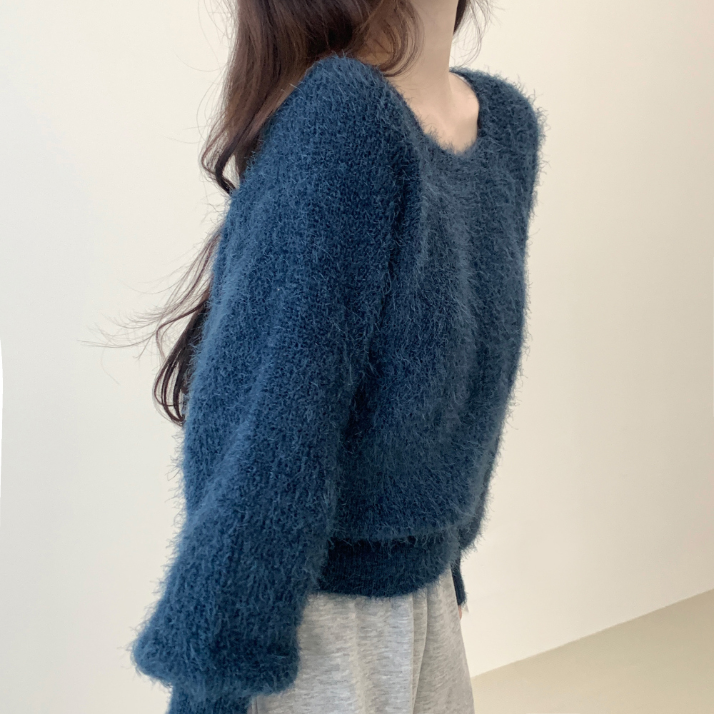 Fuzz Angora knitwear