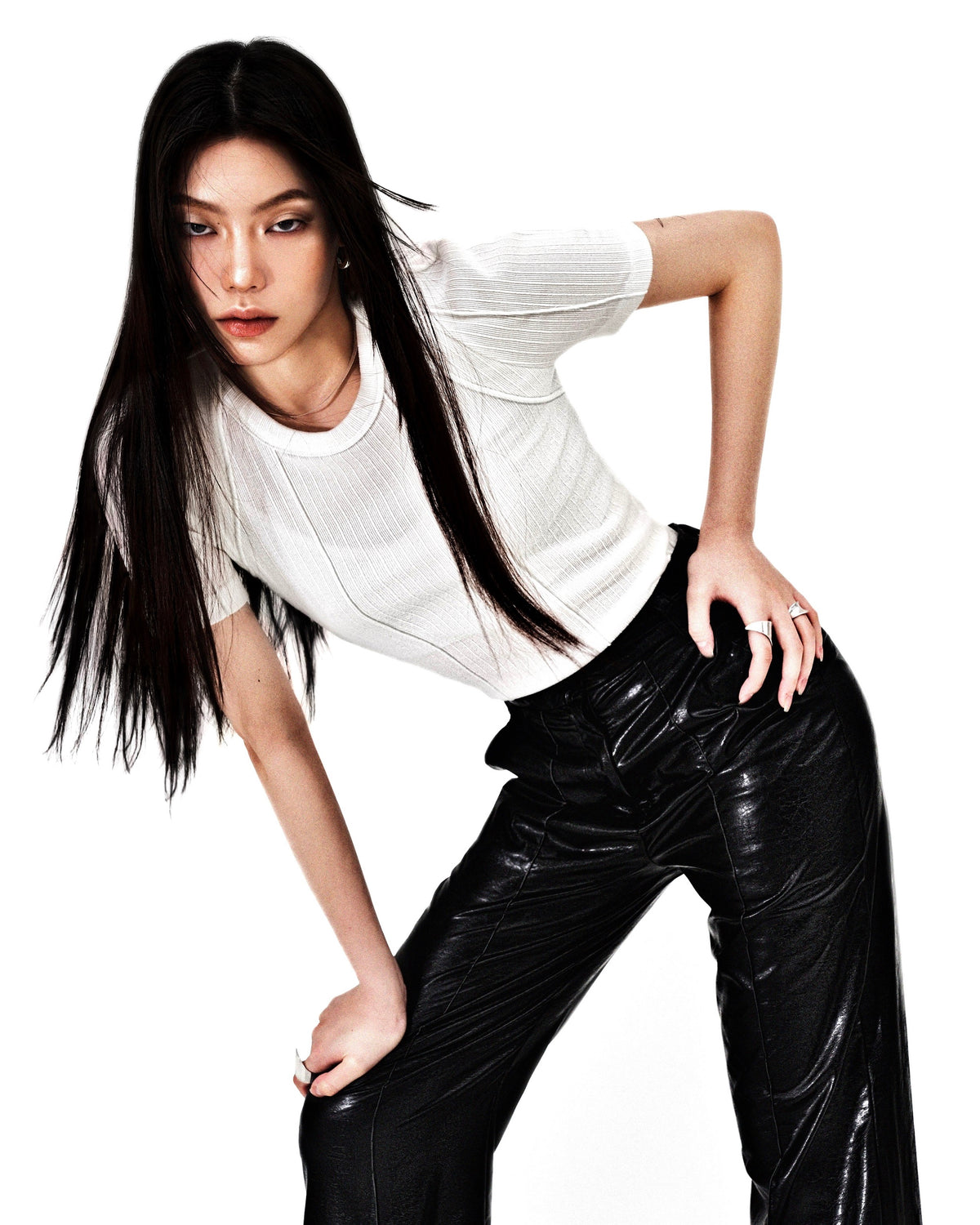 オーブルピンタックレザーパンツ / OUBLE PIN-TUCK LEATHER PANTS