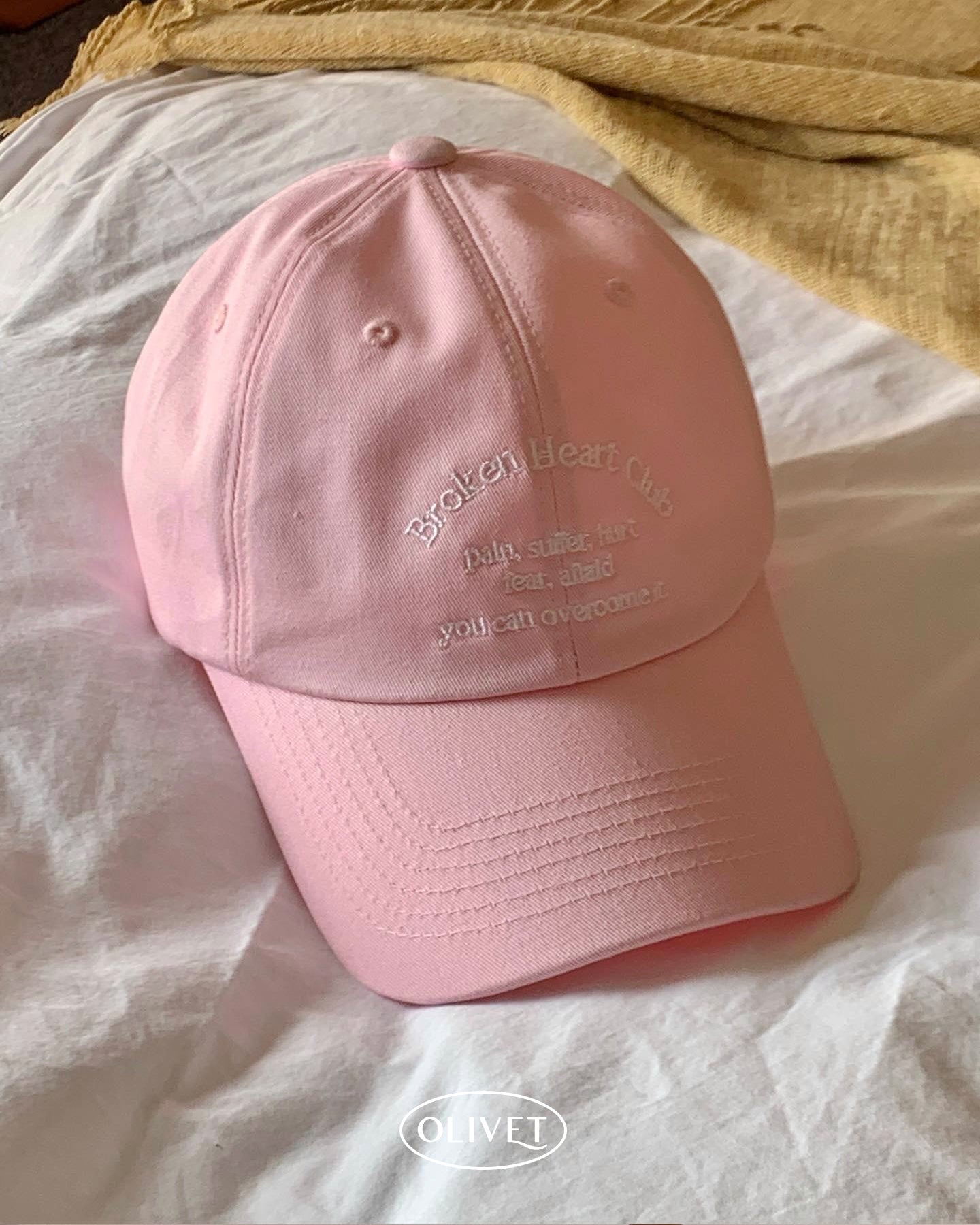 broken heart club ball cap (pink)