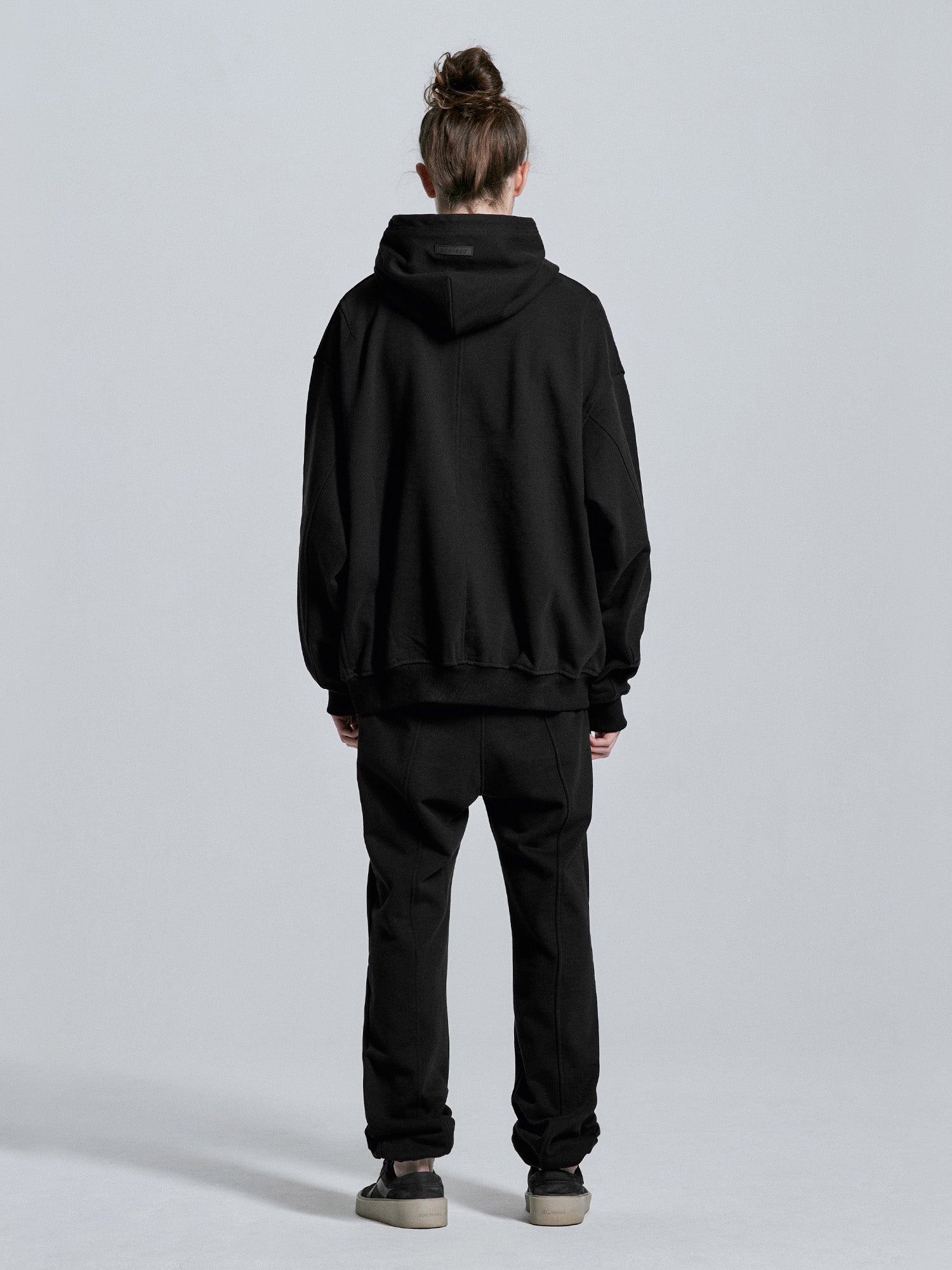 OVERSIZED LOGO HOODIE