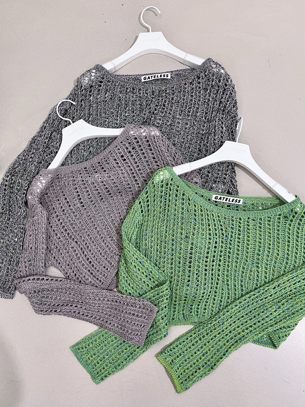 PIECE KNIT