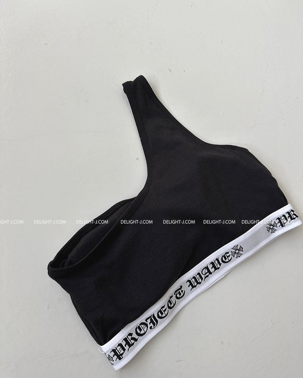 New lettering unbalanced bra top