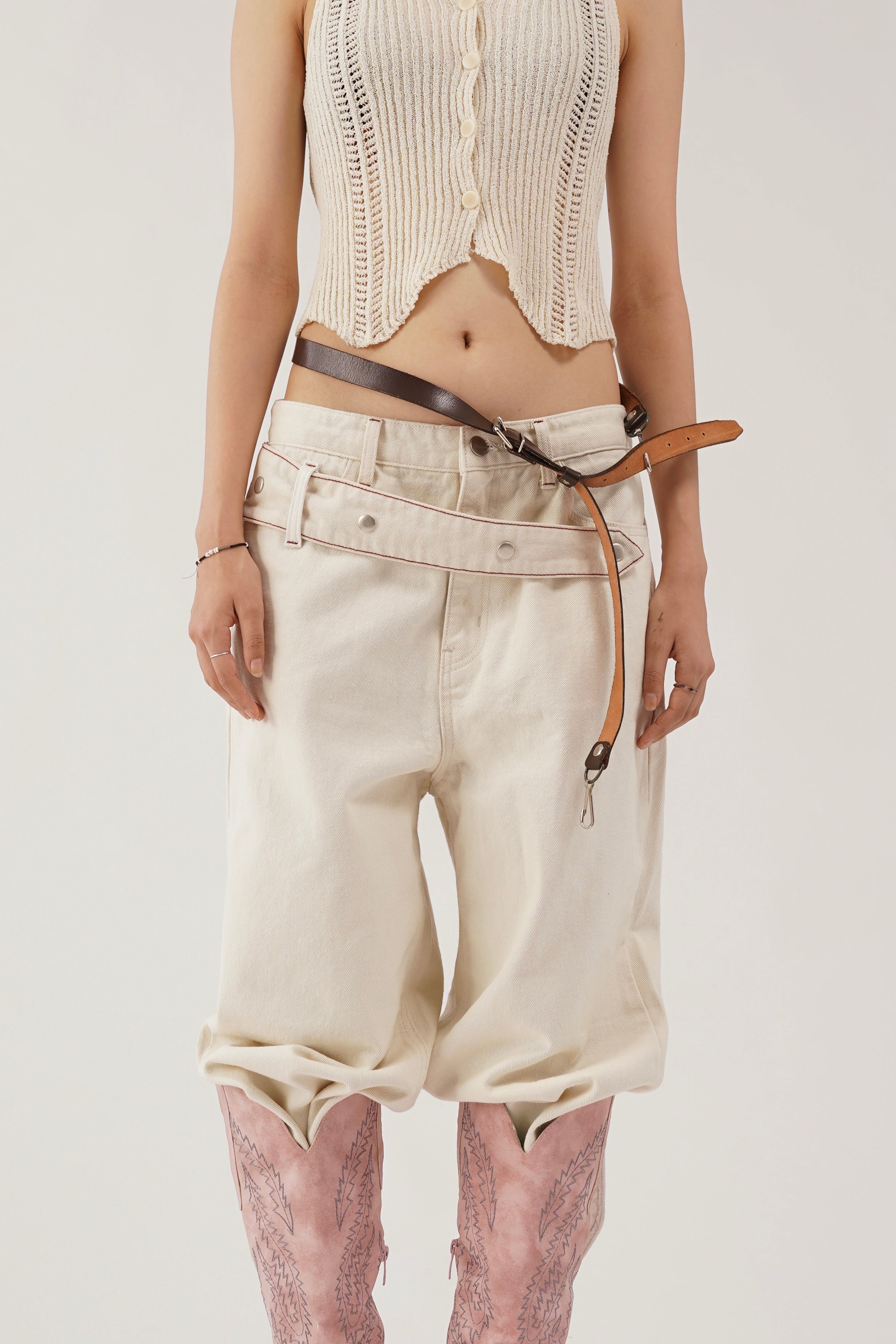 Tail Button Pants (Beige Cotton)