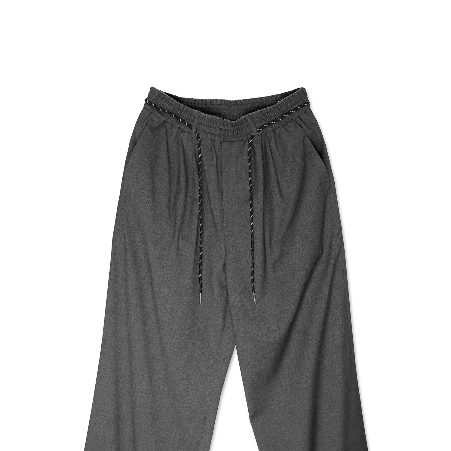 The Lower Pocket Detail Slacks / Charcoal