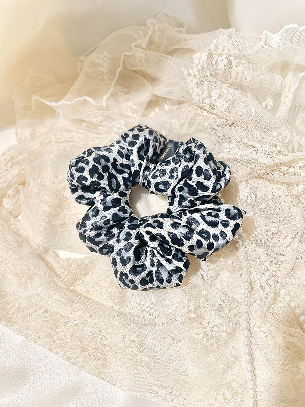 Leopard Printing Satin Hair Scrunchie (5color)