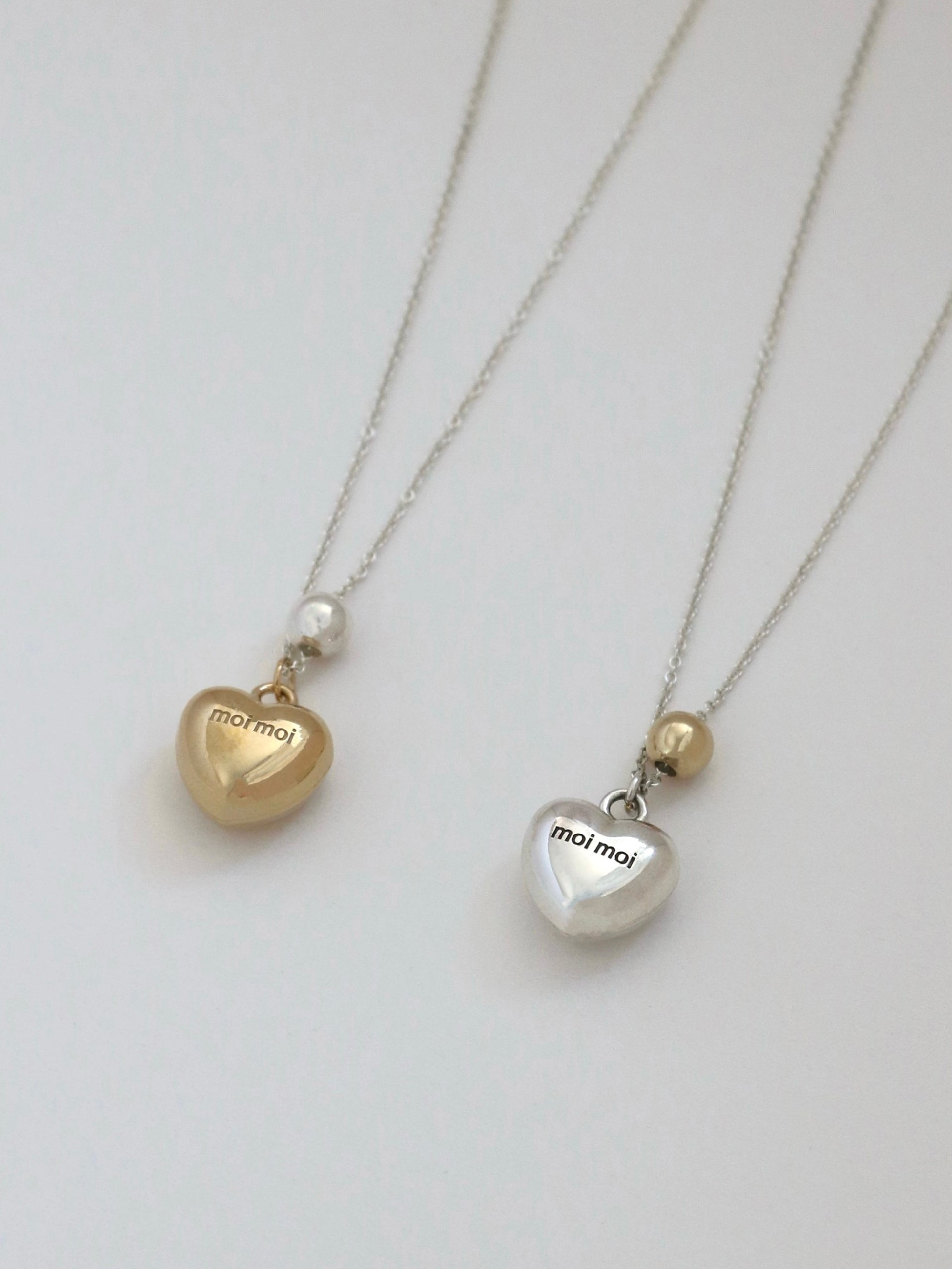 Heart ball long necklace / silver