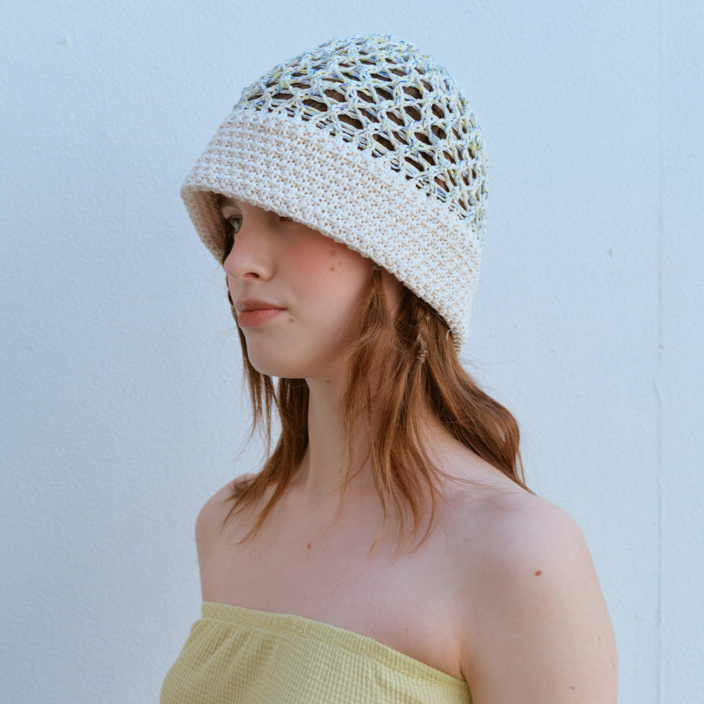 OCEAN KNIT BUCKET HAT