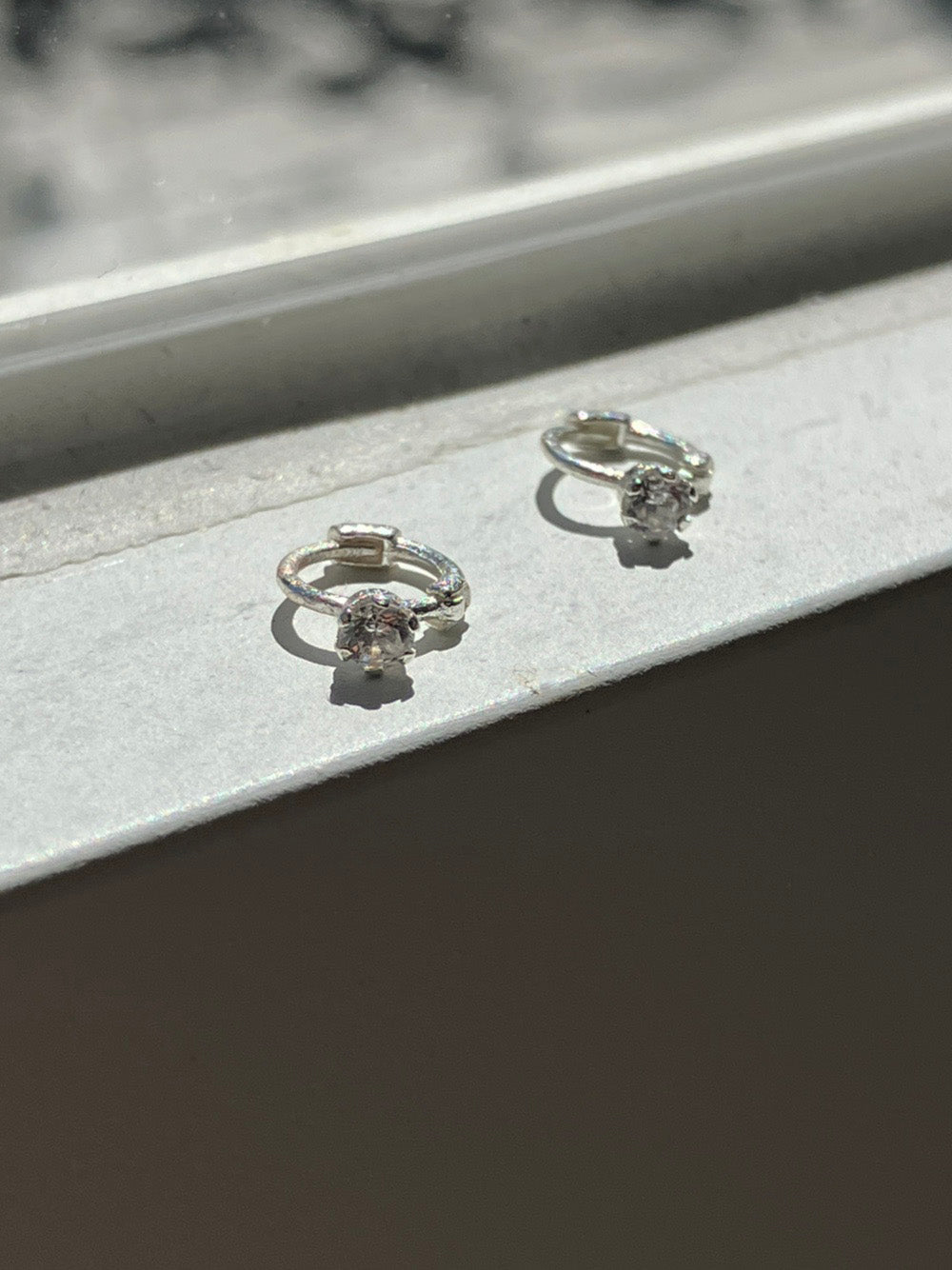 [92.5silver] mini cubic one-touch earrings
