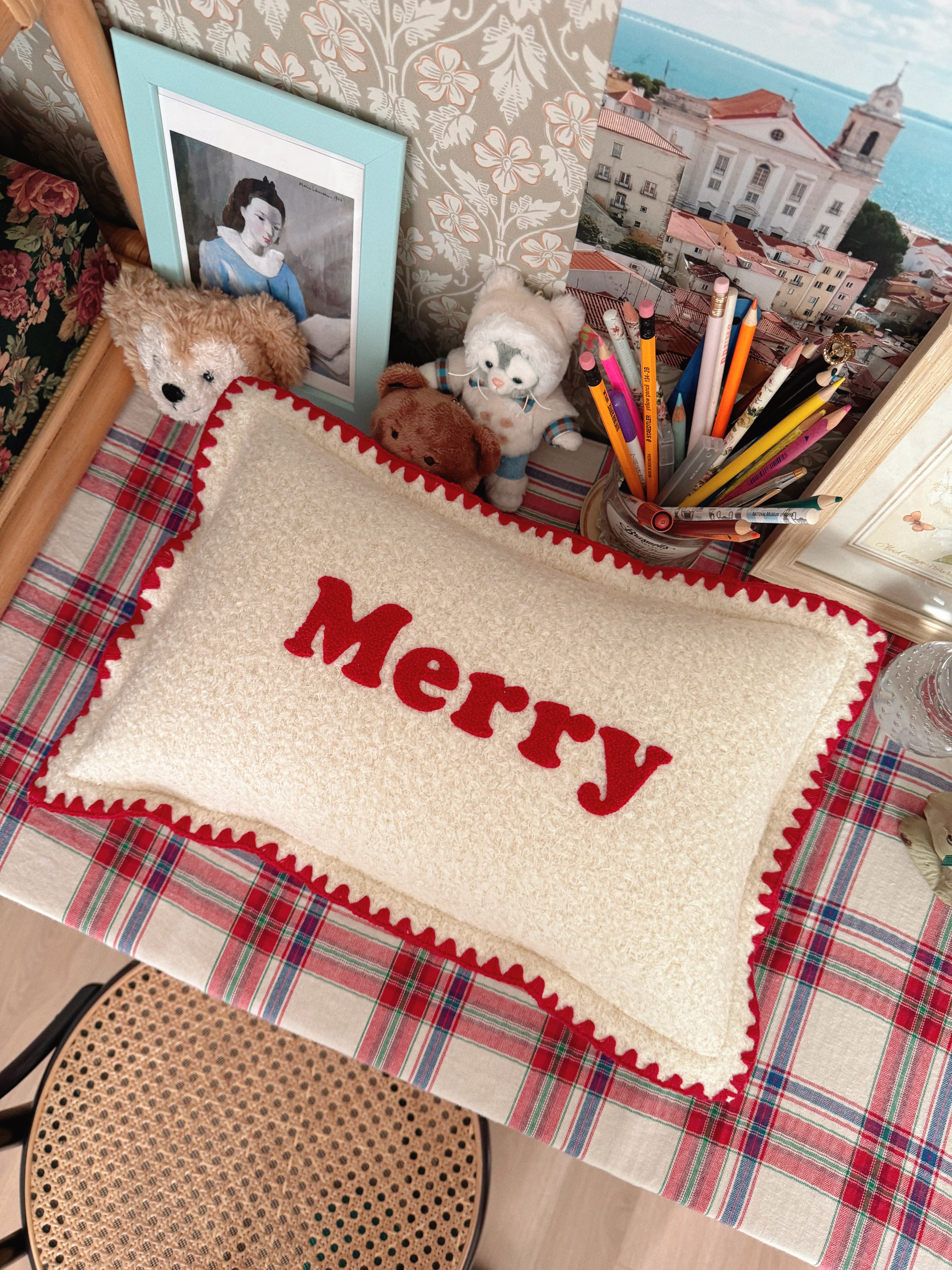 Merry Boucle Mini Cushion Red Point Embroidery Christmas