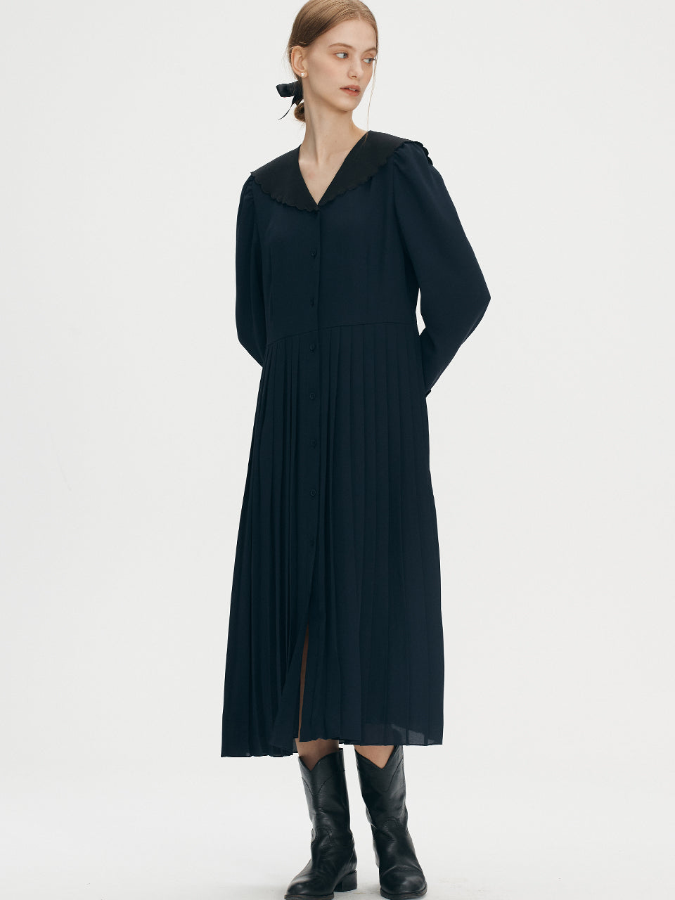 Scallop pleated dress - Butter