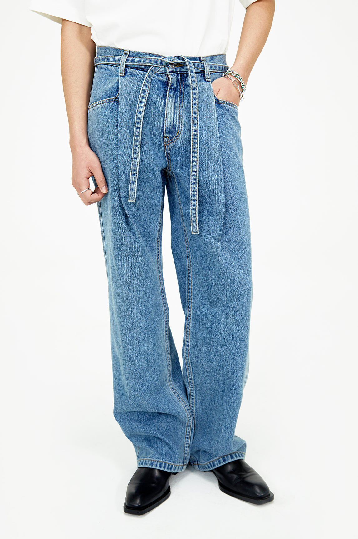 Wide one tuck Denim pants (Stone blue)