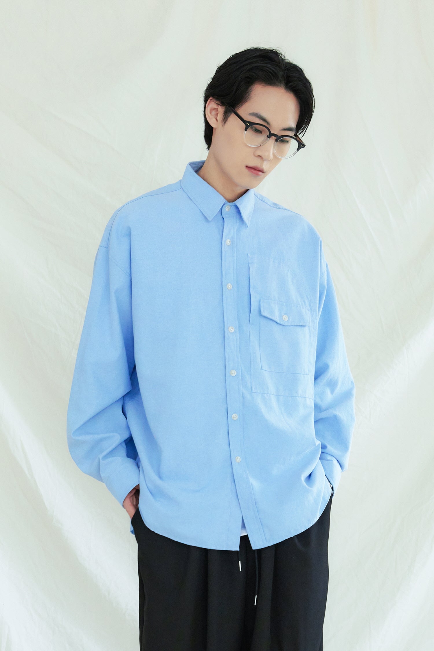 UTILITY CURVED POCKET OXFORD SHIRT SKYBLUE