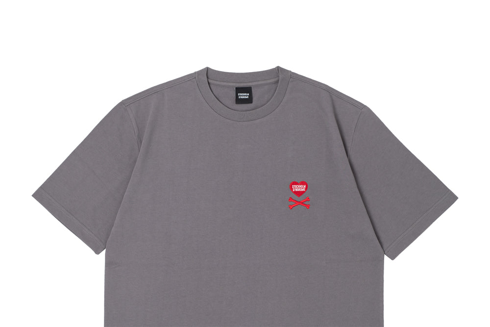 SDSUCT21-CHARCOAL / REGULAR FIT BONE HEART TEE