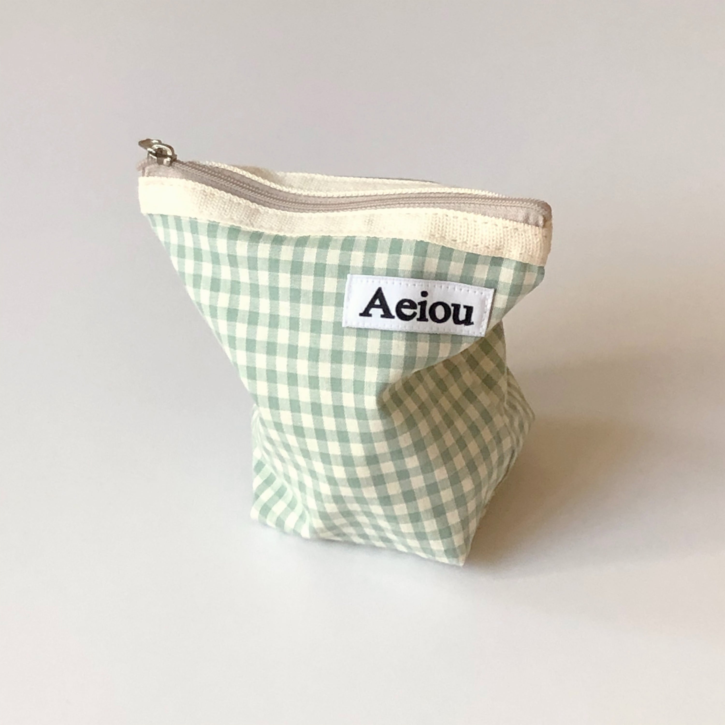 Aeiou Basic Pouch (M size) Blue Green Ginghamcheck