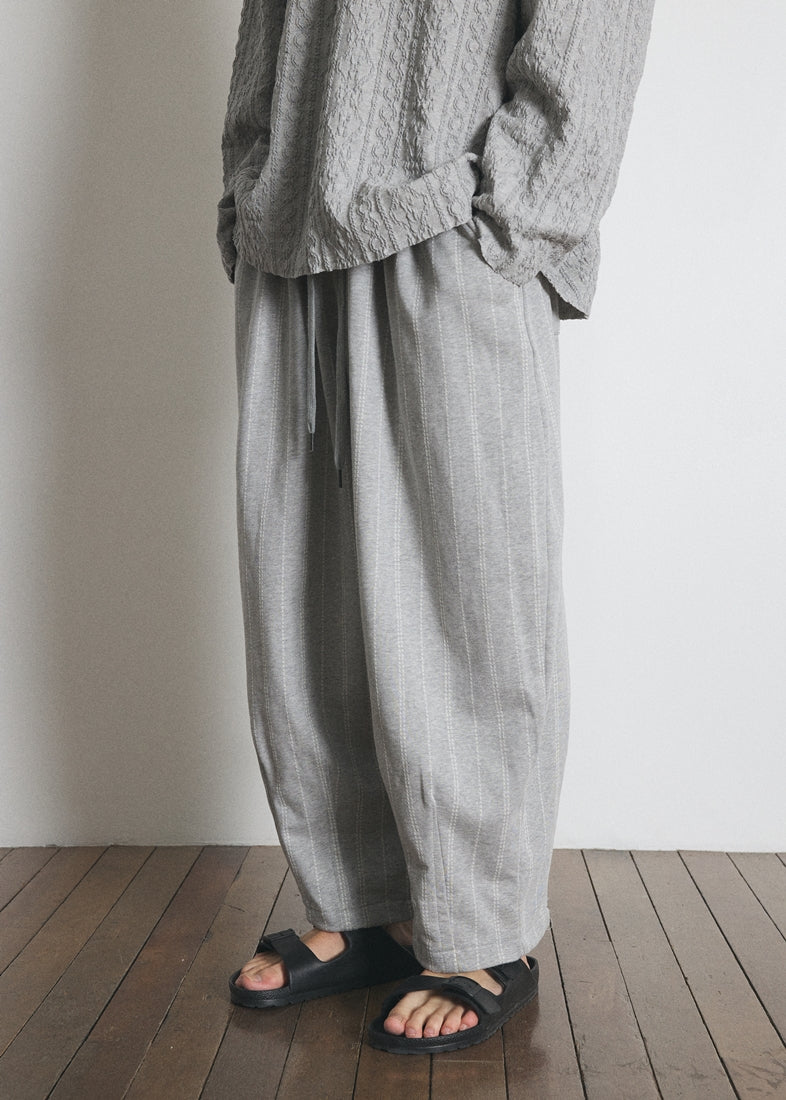 DOTTED-STRIPE BALLOON SWEAT PANTS (Gray)