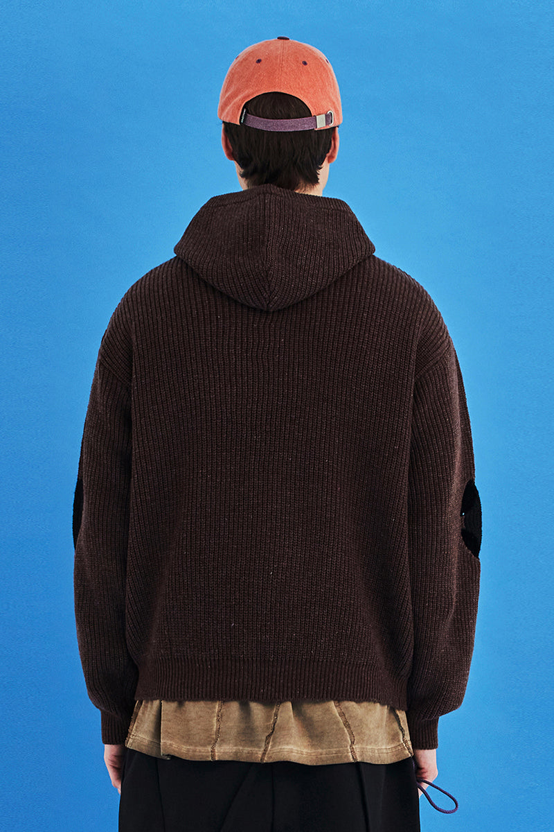 HOLE ARGYLE KNIT HOODIE / BROWN