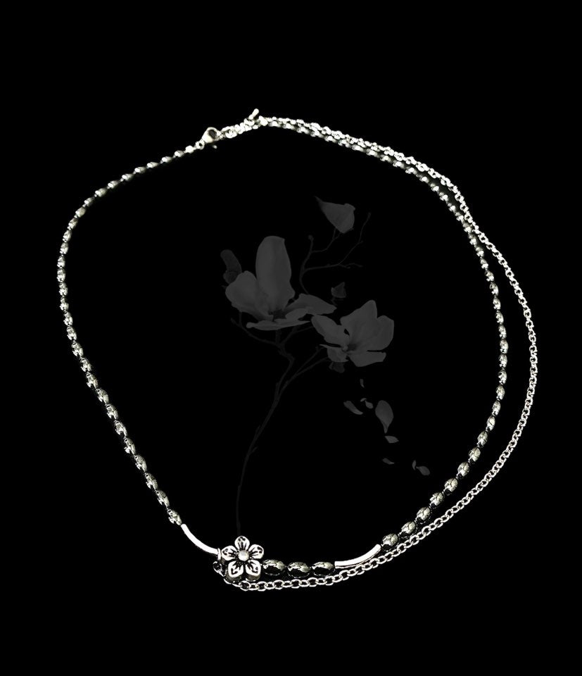 Digital flower necklace