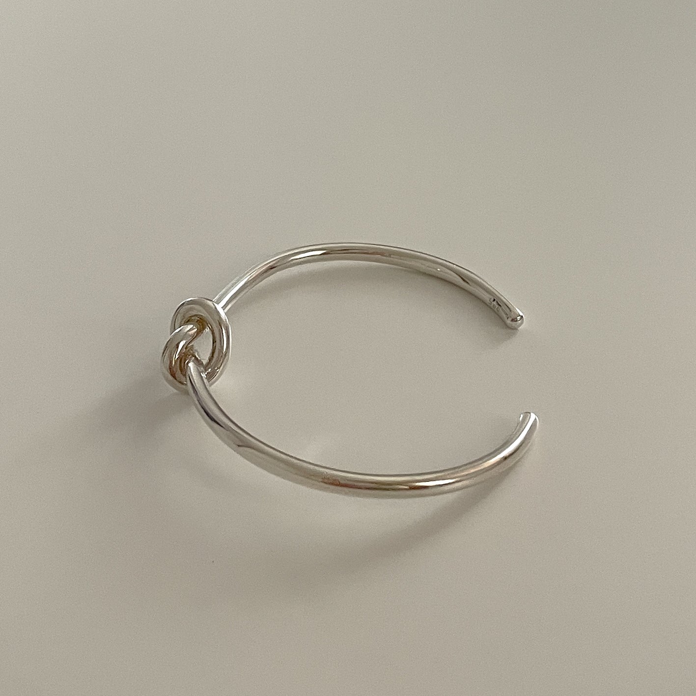 pretzel bangle