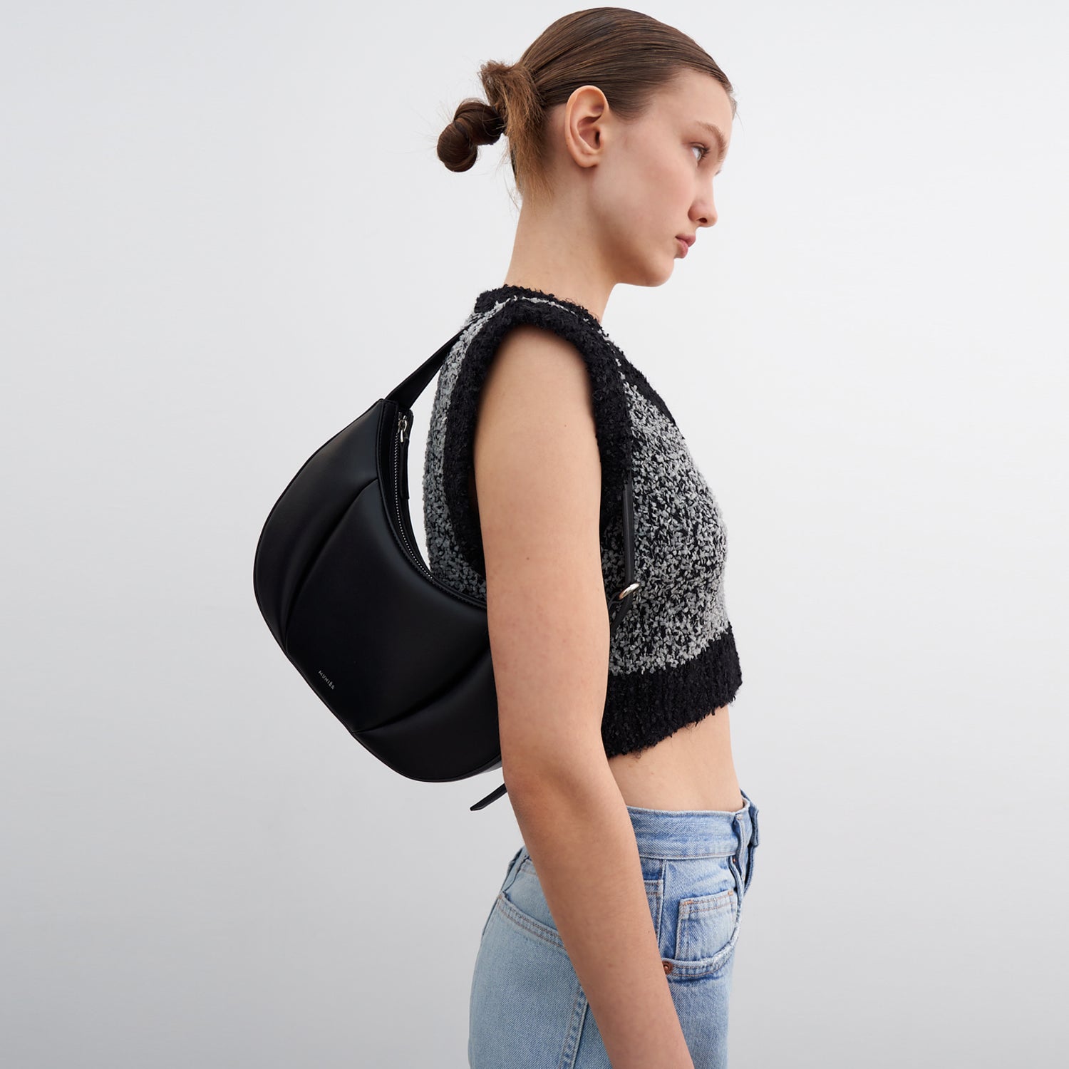 ONION HOBO BAG_BLACK