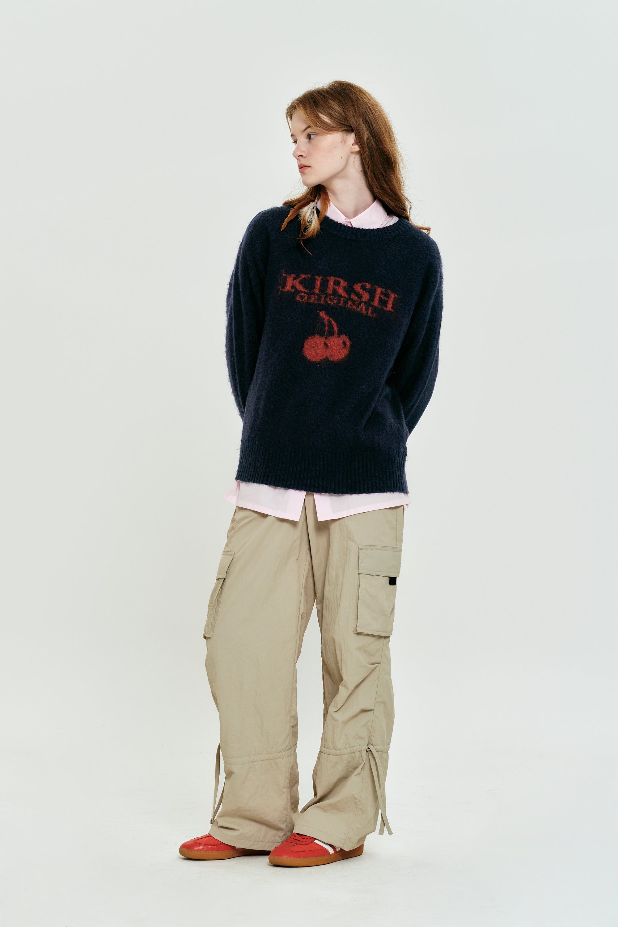 CHERRY JACQUARD GRAPHIC ROUND KNIT [NAVY]