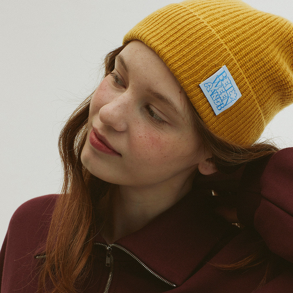 BUBBLE LABEL CASHMERE WOOL BLENDED BEANIE_MUSTARD