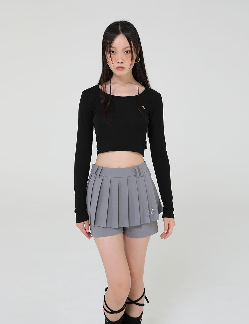 U-NECK CROP LONG-SLEEVED(BLACK)