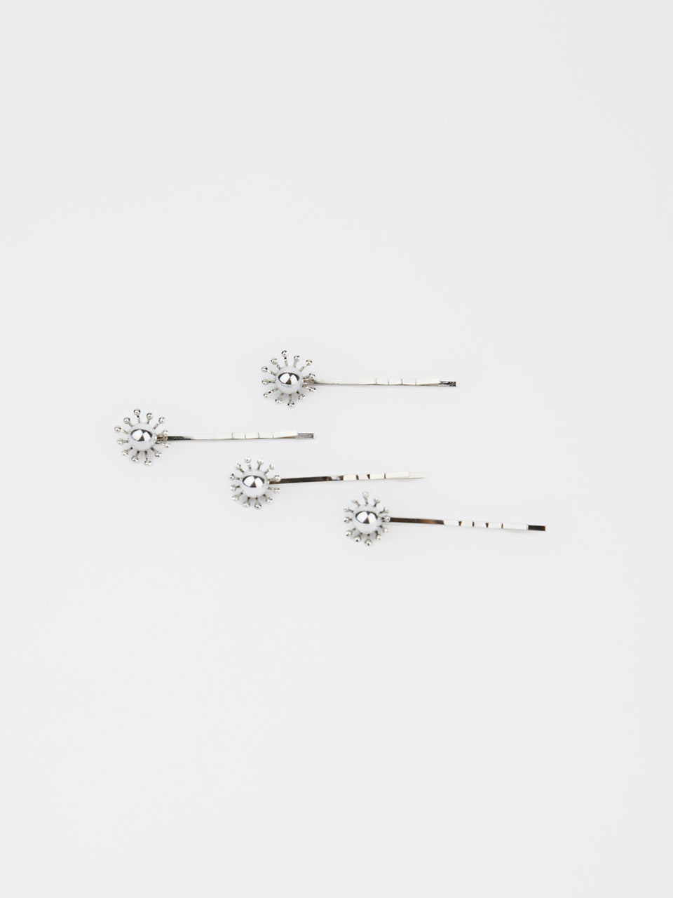 METAL SEED HAIR CLIP SET (4 PCS)