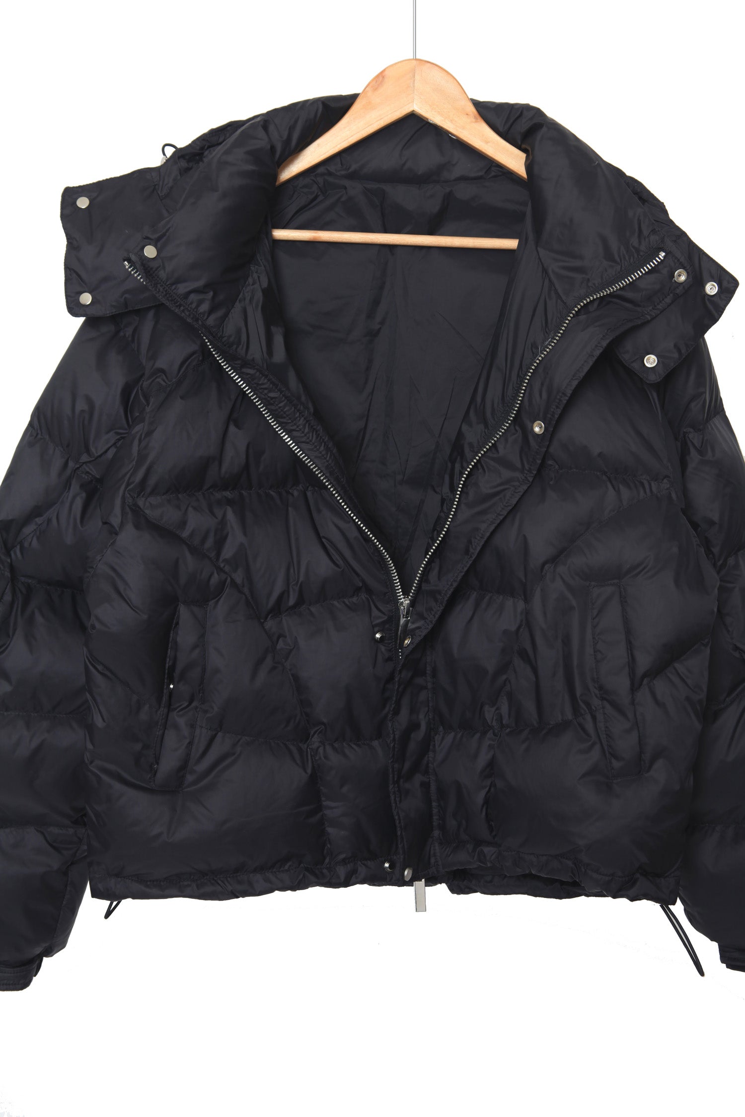 Minimal cropped hooded padded jacket