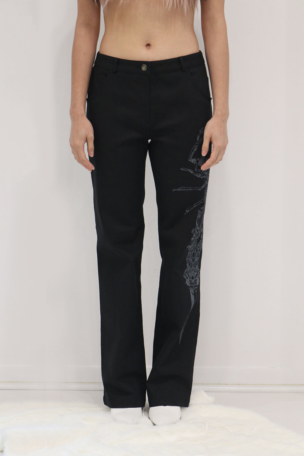 SCORPION LOW WAIST PANTS [BLACK]