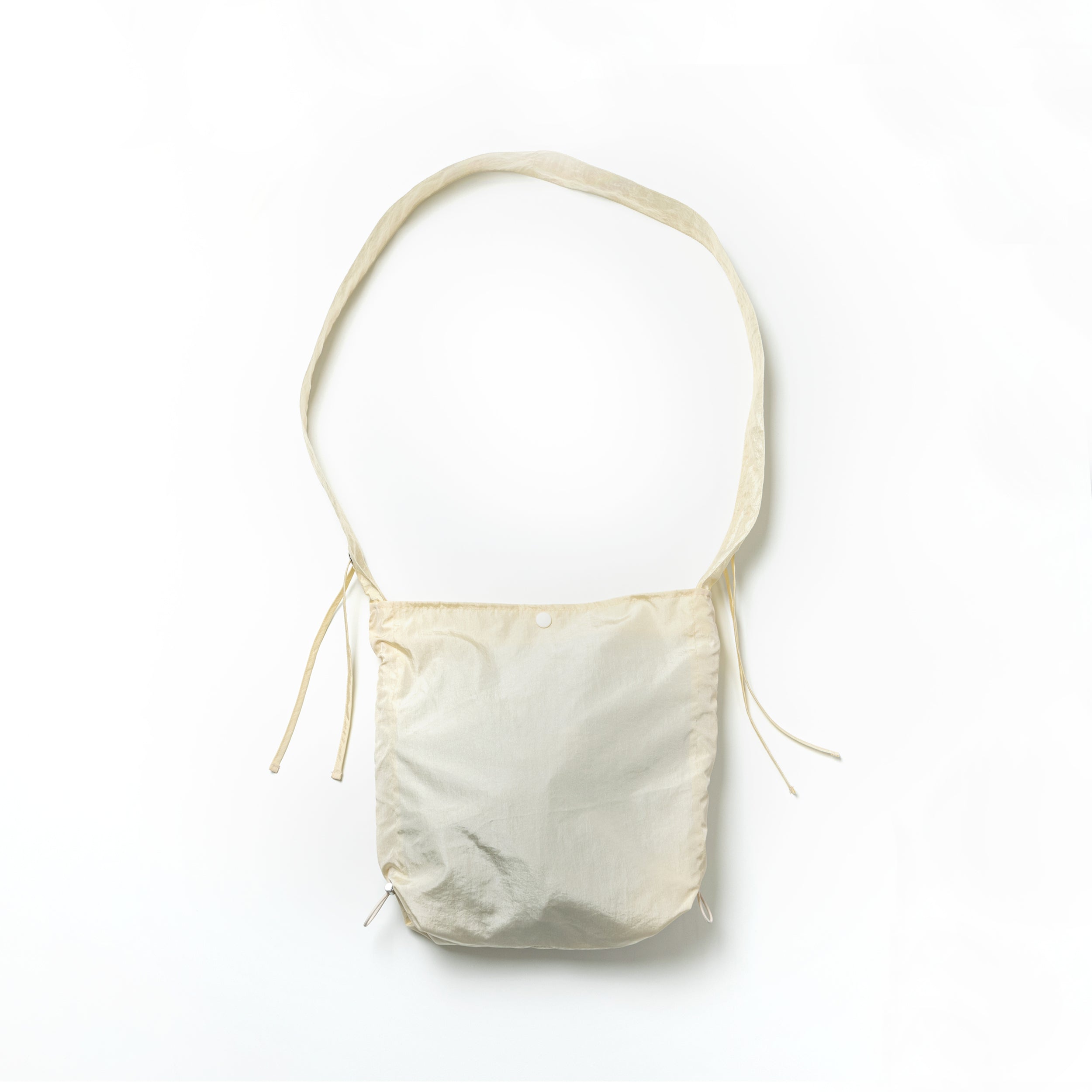 NYLON SHIRRING CROSS BAG(CREAM)